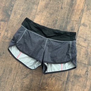 Lululemon Shorts size 4